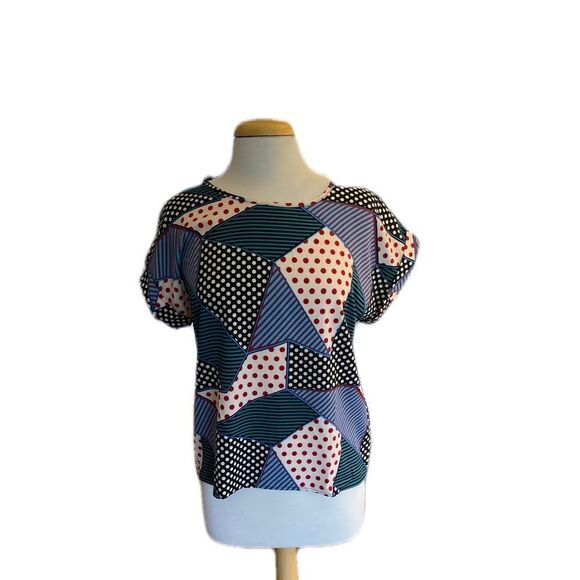 SHEIN Short Sleeve Shirt Medium - Picture 3 of 7